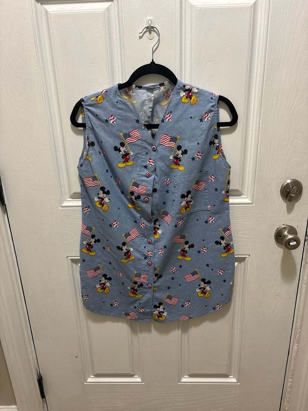 Sassy Scrubs Medium Blue Mickey Mouse Flag Stars Patriotic Scrub Top